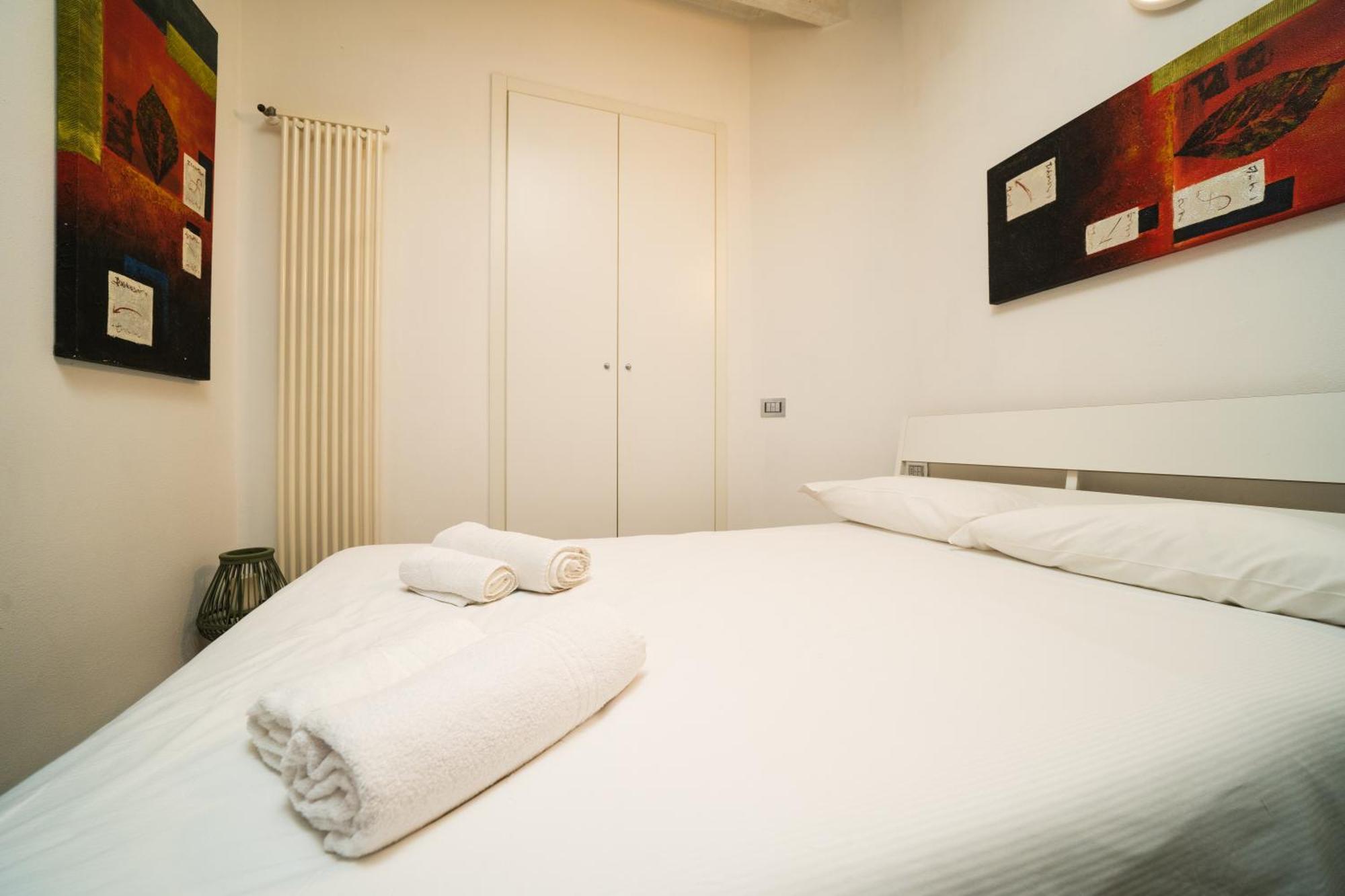La Formaggeria Del Naviglio Apartment Milan Bagian luar foto